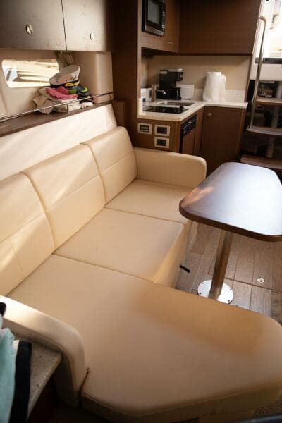 2016 Sea Ray 350 Sundancer