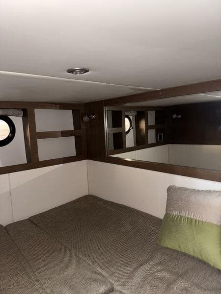 2016 Sea Ray 350 Sundancer