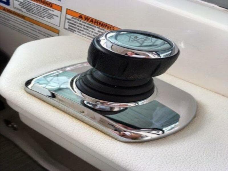 2016 Sea Ray 350 Sundancer