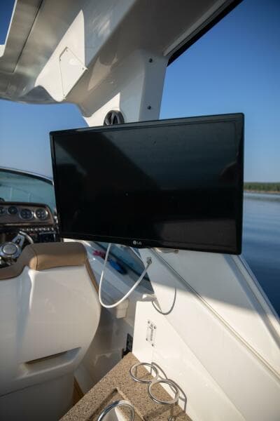 2016 Sea Ray 350 Sundancer