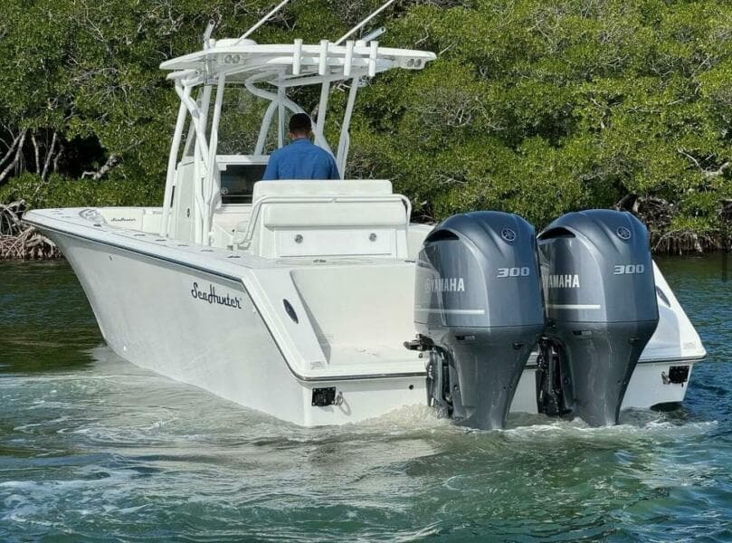 2013 SeaHunter 32T - Photo 2