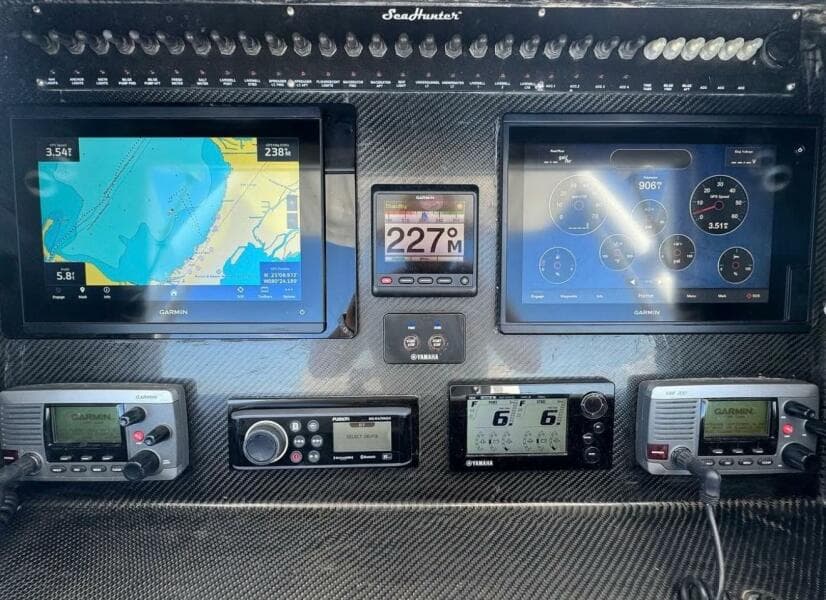 2013 SeaHunter 32T - Photo 5