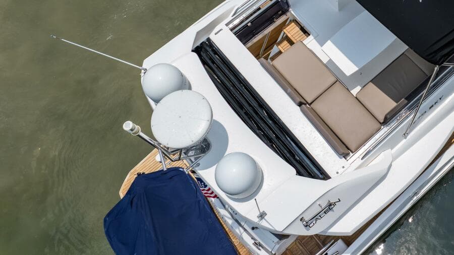 2017 Galeon 510 Skybridge