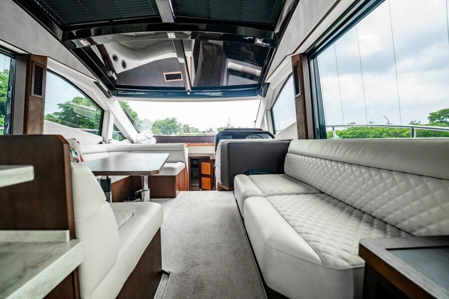 2017 Galeon 510 Skybridge
