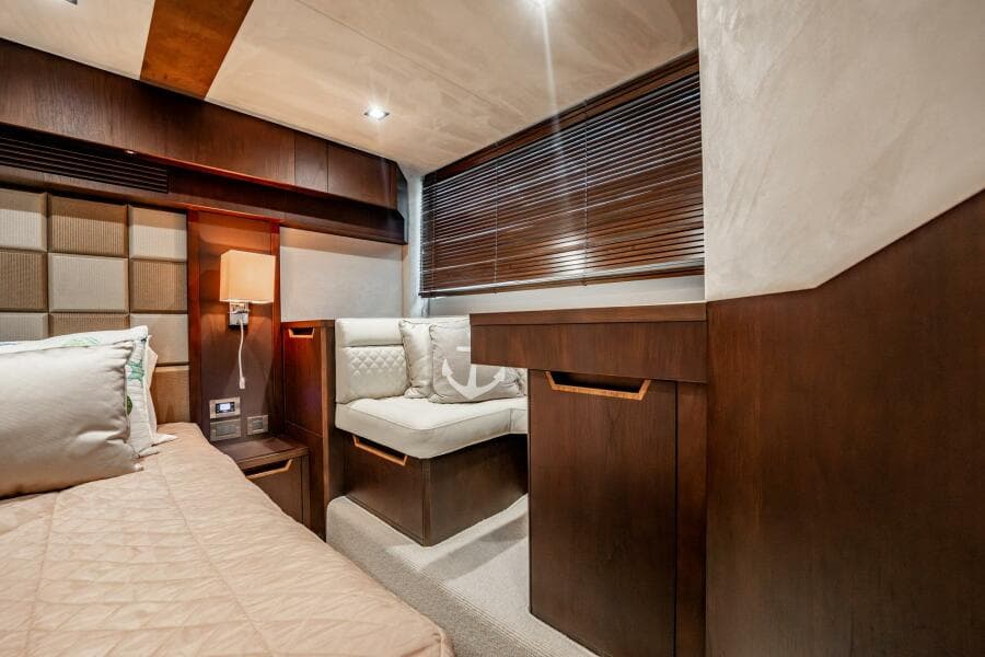 2017 Galeon 510 Skybridge