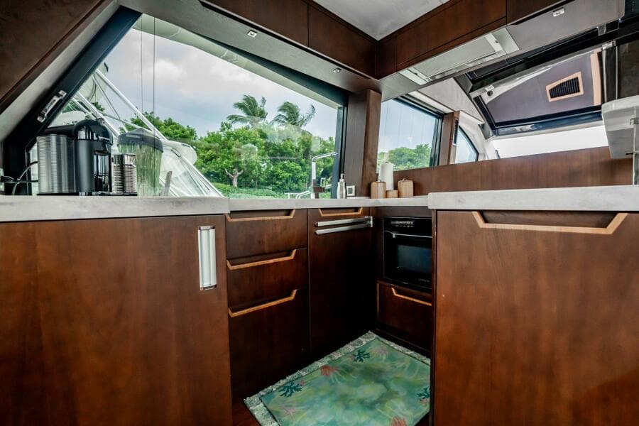2017 Galeon 510 Skybridge