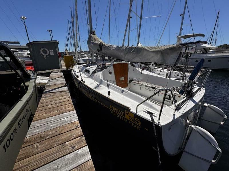 2014 Beneteau First 25S