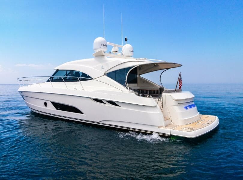 2019 Riviera 4800 Sport Yacht