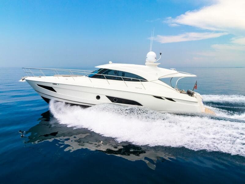 2019 Riviera 4800 Sport Yacht