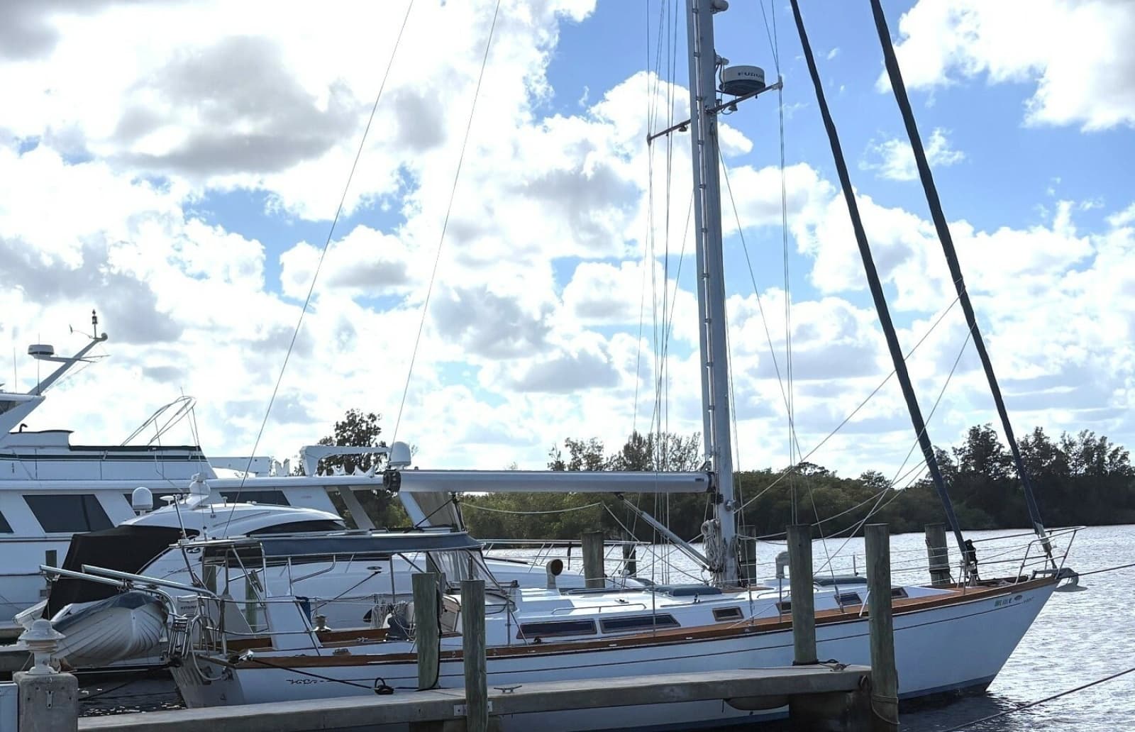 1980 Cheoy Lee Aft Cockpit