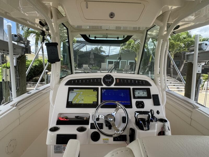 2021 Grady-White Canyon 336