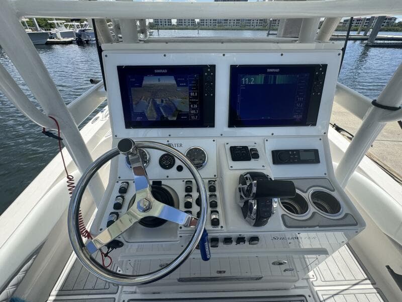 2018 ShearWater 270 Carolina Flare