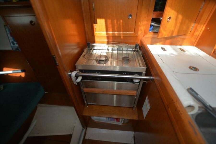 2000 Beneteau Oceanis 311