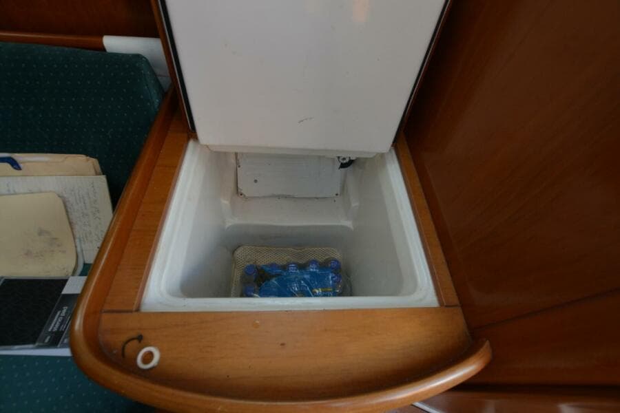 2000 Beneteau Oceanis 311