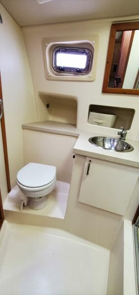 2004 Mainship 400 Trawler