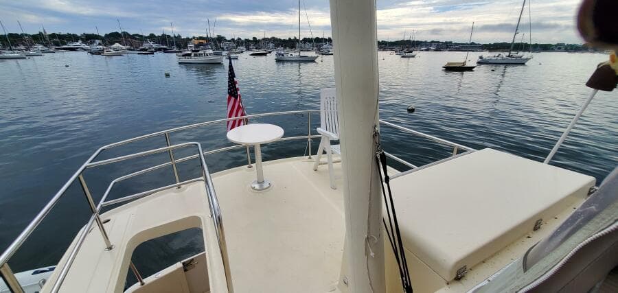 2004 Mainship 400 Trawler