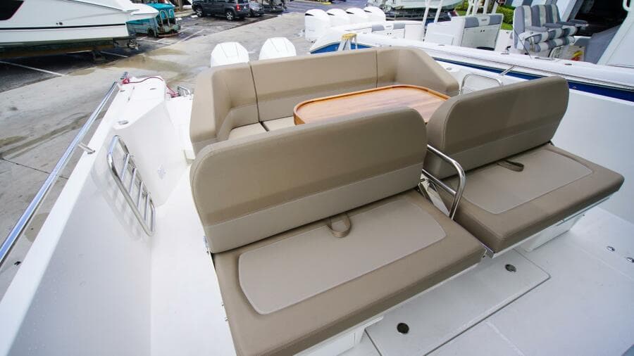Nimbus Tender 11 - Aft Deck