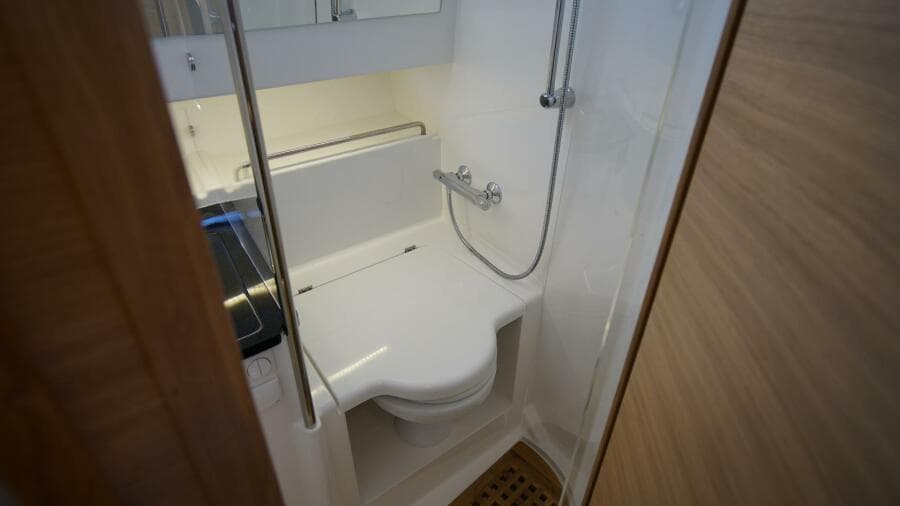 2025 Nimbus Tender 11 - Photo 20