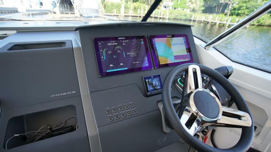 2025 Nimbus Tender 11 - Photo 9