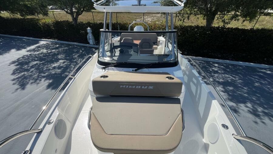 2024 Nimbus Tender 8