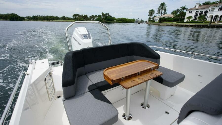 Nimbus Tender 9 Aft Deck