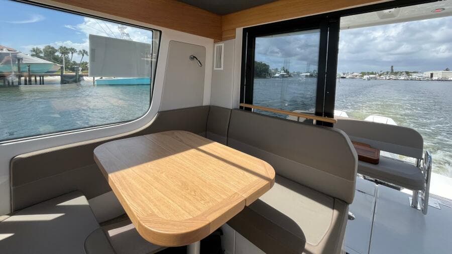 2025 Nimbus Commuter 11 - Photo 19