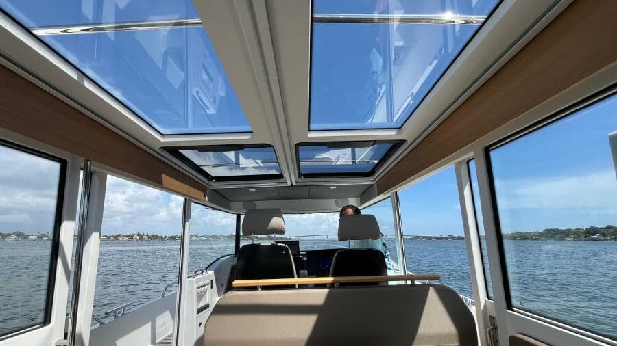 2025 Nimbus Commuter 11 - Photo 15