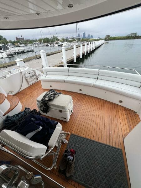 2010 Sunseeker 60 Manhattan
