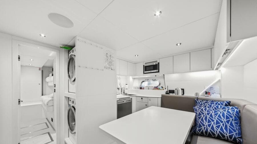 CONTESSA 98’/29.85m 2024 Sunseeker 