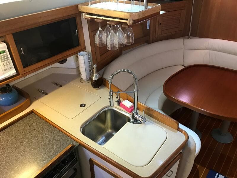 1995 Catalina 42 Mk II