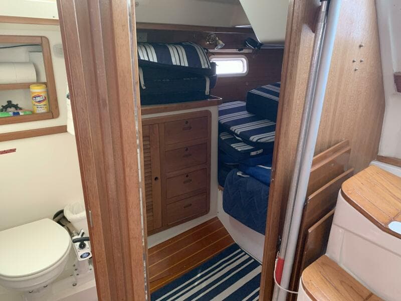 1995 Catalina 42 Mk II