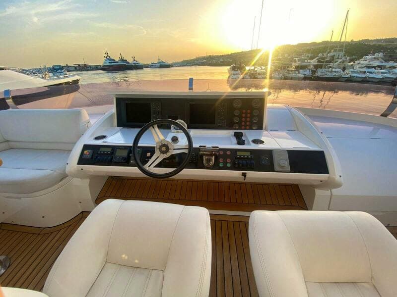2011 Princess Yachts 