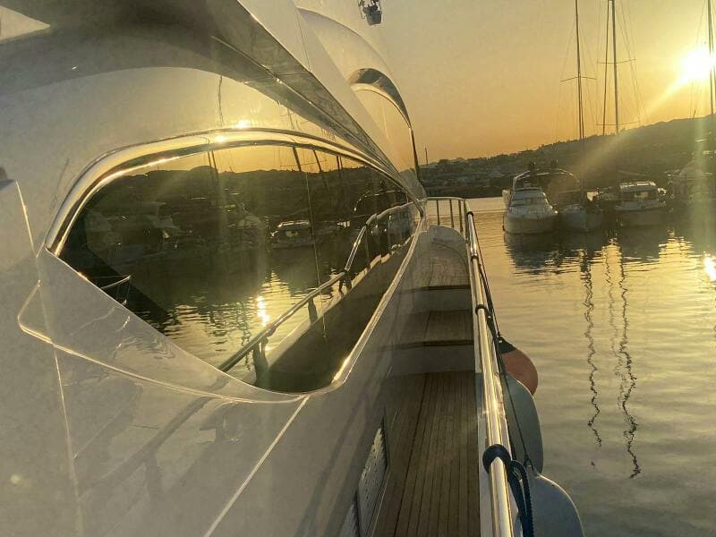 2011 Princess Yachts 