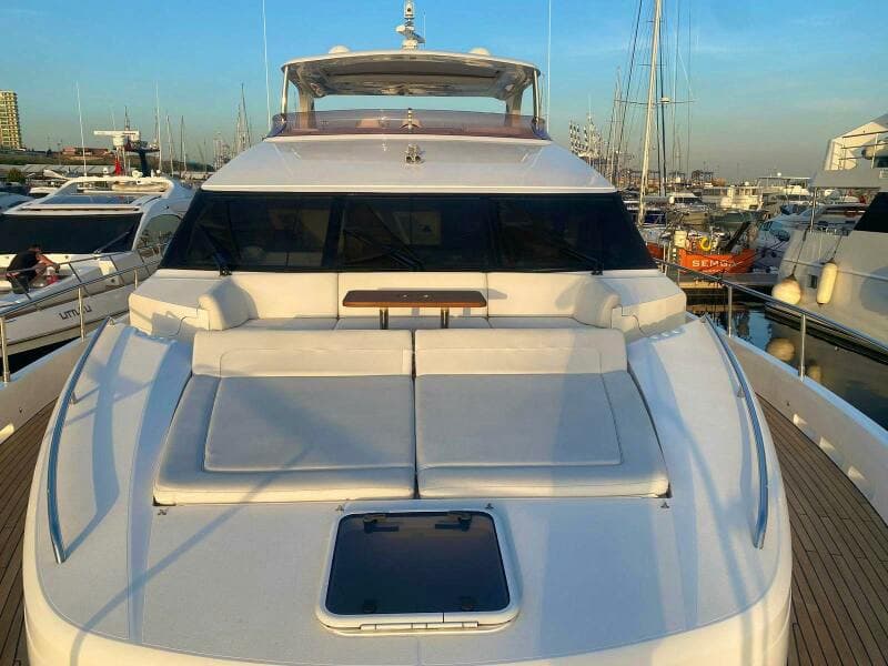 2011 Princess Yachts 