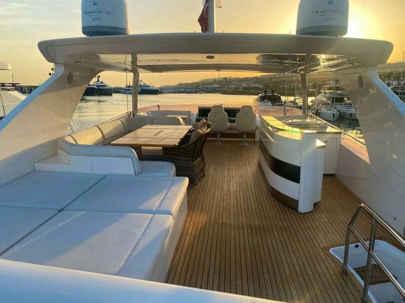 2011 Princess Yachts 