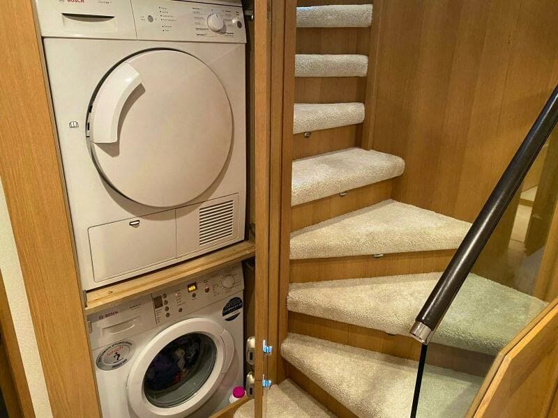 2011 Princess Yachts 