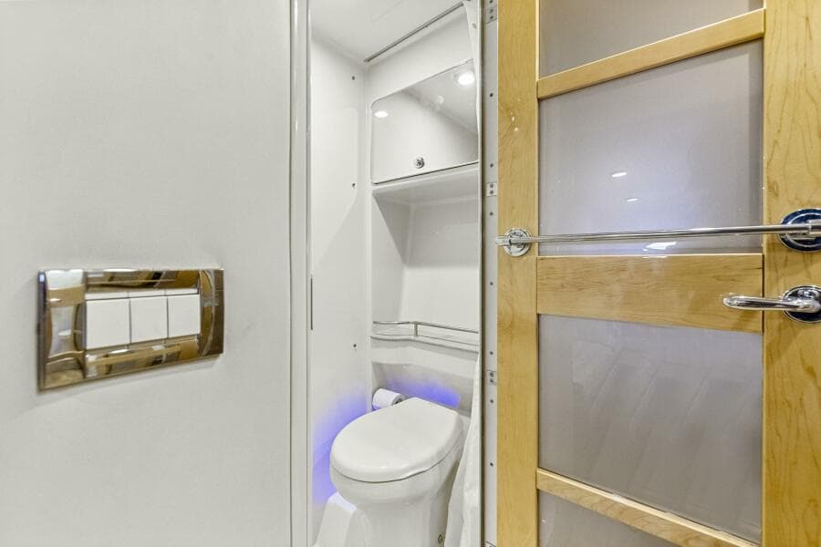 2016 Formula 45 Yacht