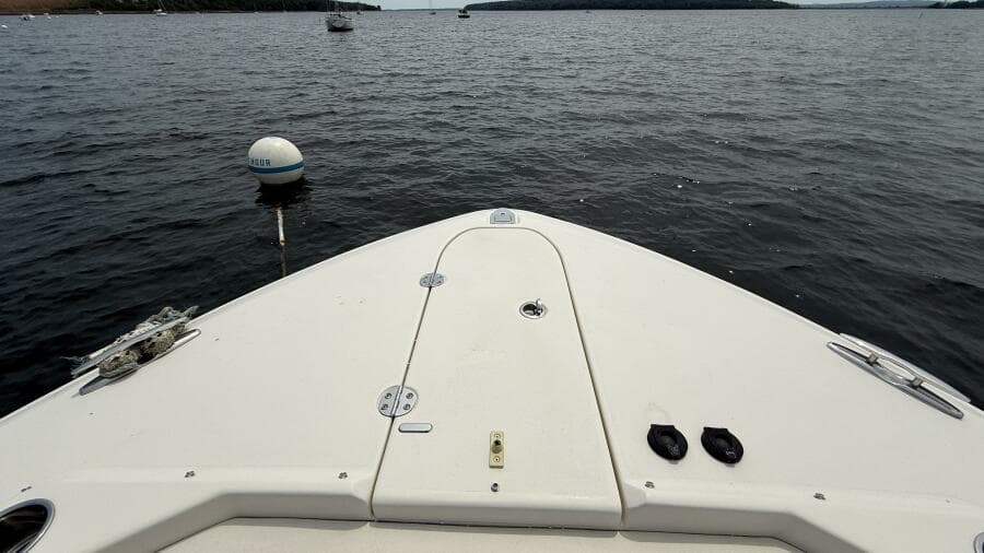 2016 Grady-White 307 Freedom