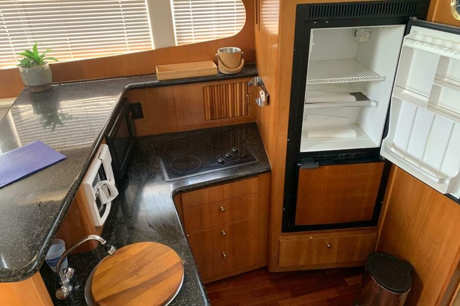 2001 Carver 396 Aft Cabin MY