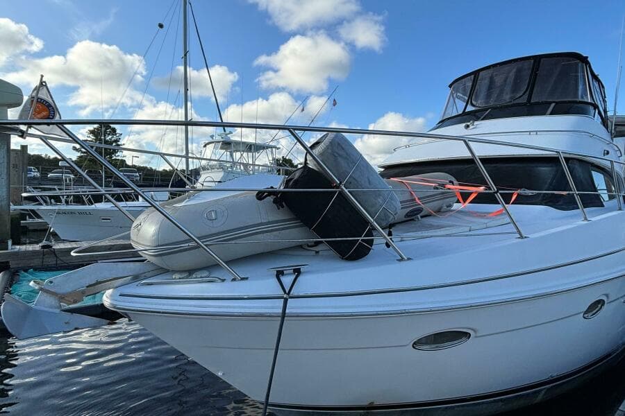 2001 Carver 396 Aft Cabin MY