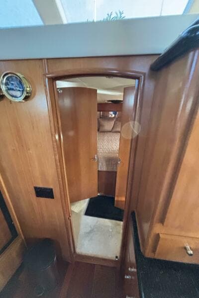 2001 Carver 396 Aft Cabin MY