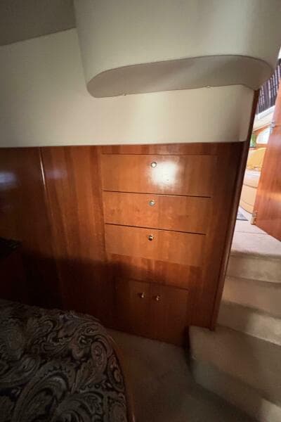 2001 Carver 396 Aft Cabin MY