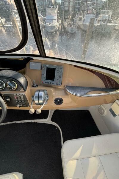 2001 Carver 396 Aft Cabin MY