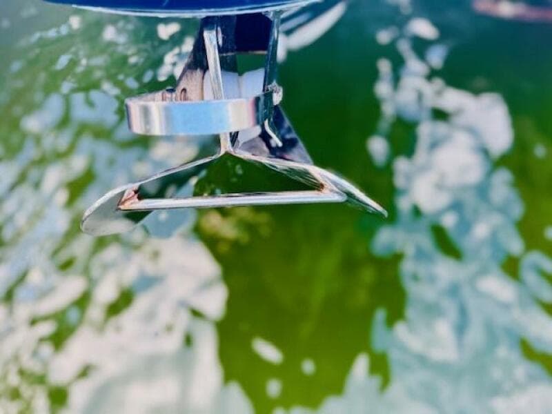 2015 Chris-Craft Launch 32