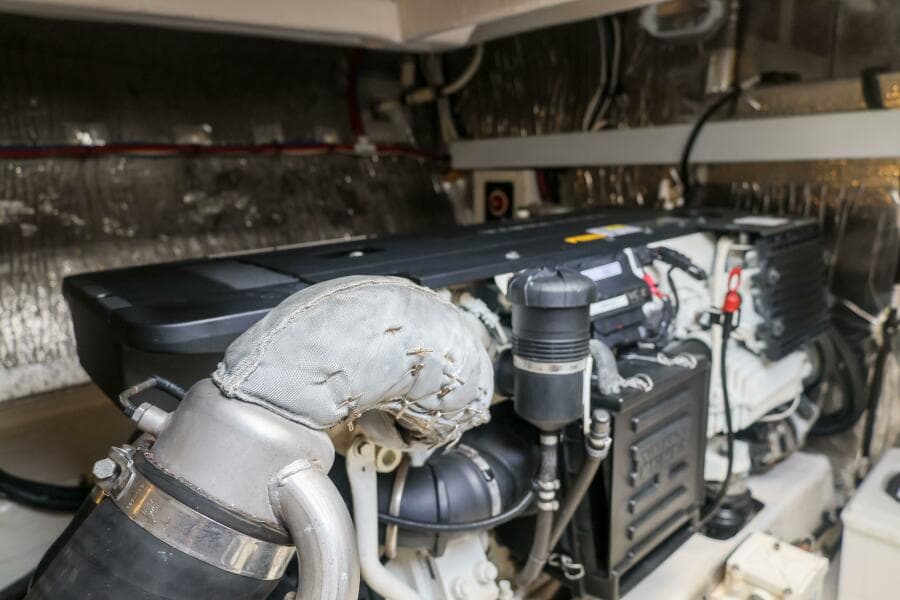 2014 Cruisers Yachts 45 Cantius