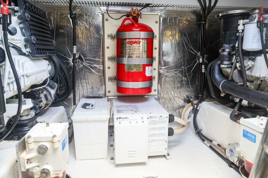 2014 Cruisers Yachts 45 Cantius