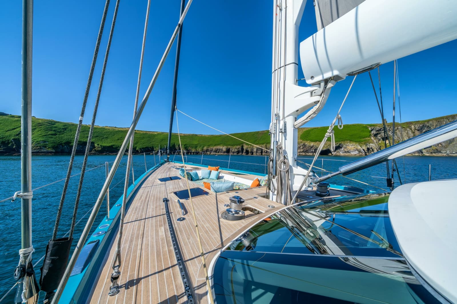 2013 Oyster Yachts Oyster 885 - Photo 13
