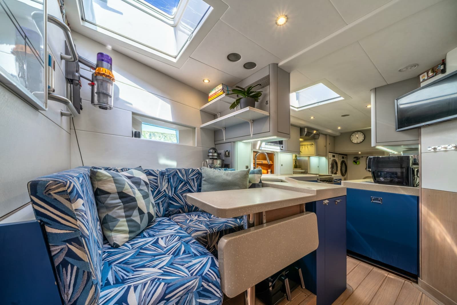 2013 Oyster Yachts Oyster 885 - Photo 50