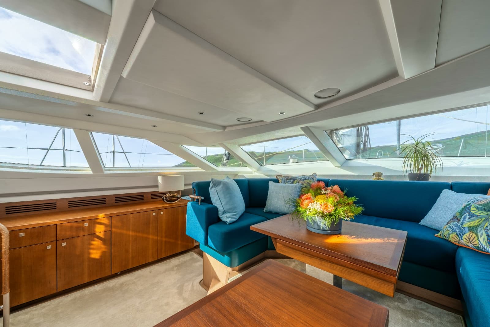 2013 Oyster Yachts Oyster 885 - Photo 23