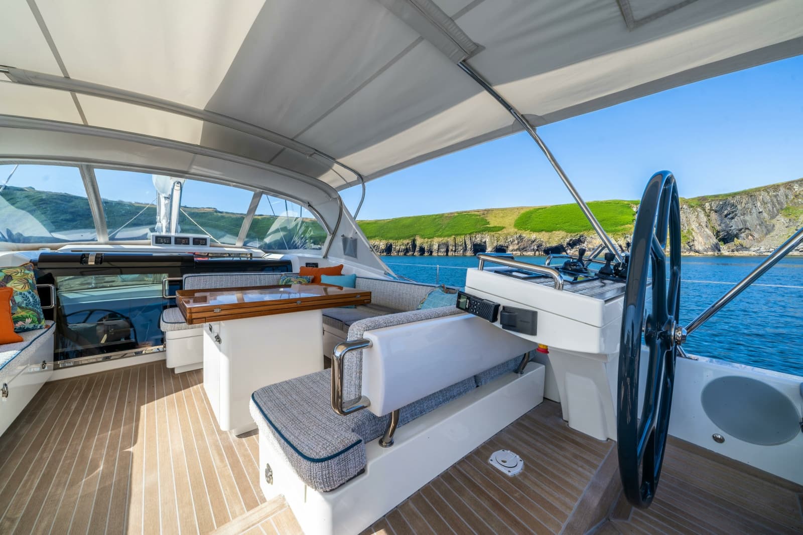 2013 Oyster Yachts Oyster 885 - Photo 17